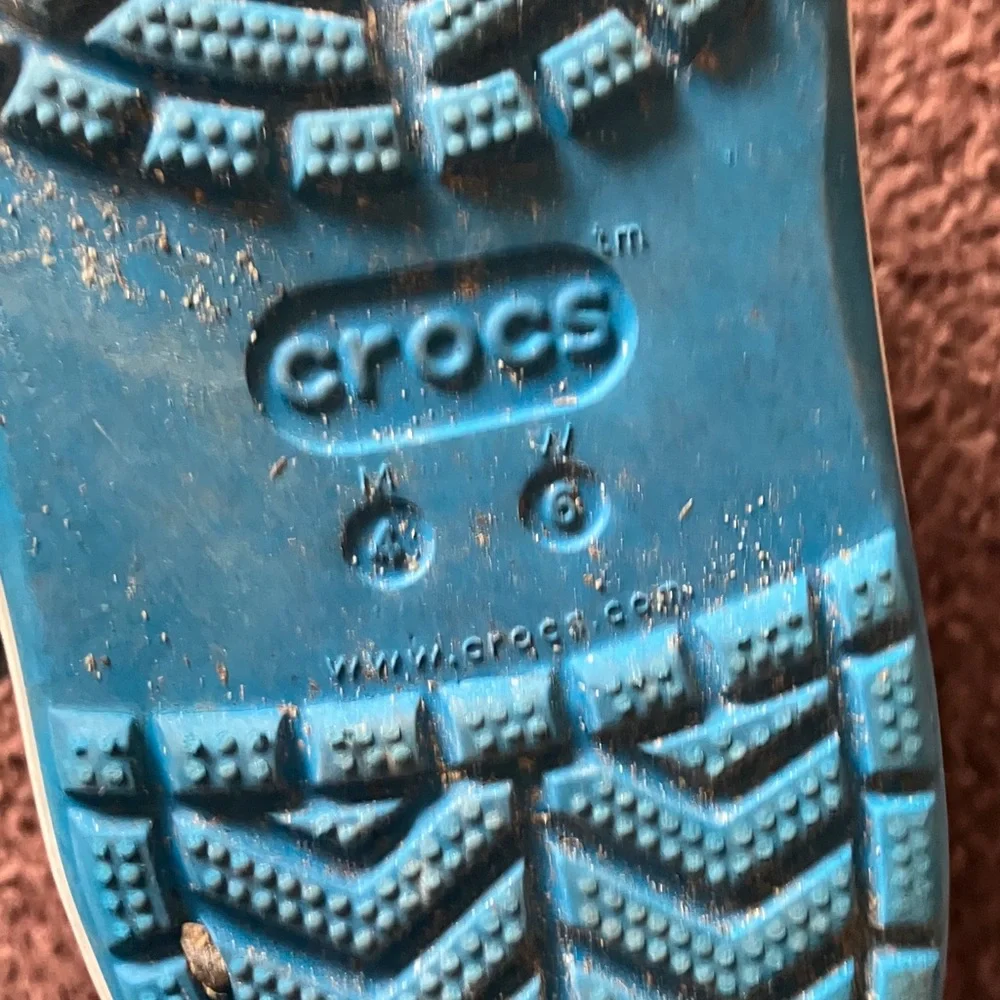 CROCS Kids Blue shoes size 4 - Picture 4 of 4